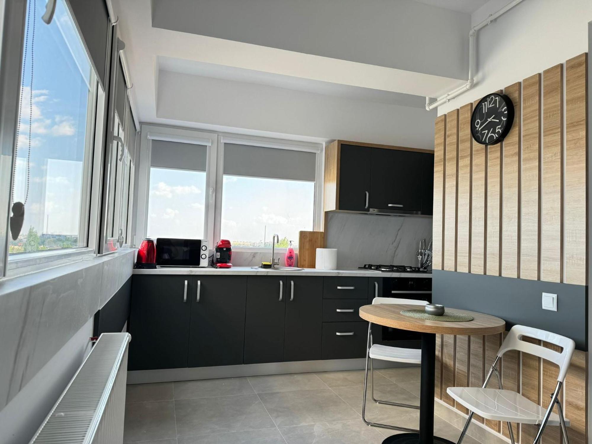 Luxury Glam Apartments Central Adress Bucuresti With Parking Exterior foto