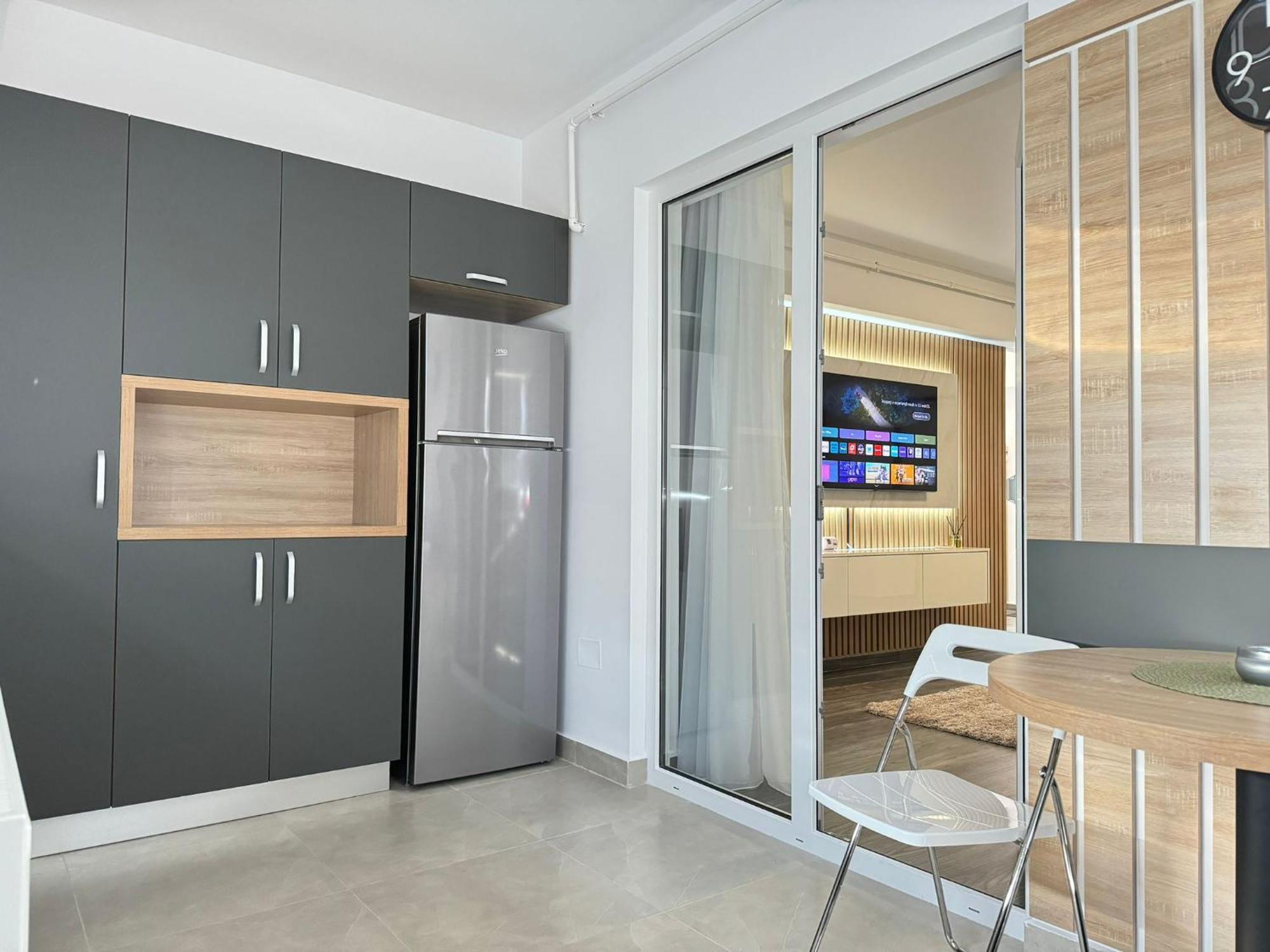 Luxury Glam Apartments Central Adress Bucuresti With Parking Exterior foto